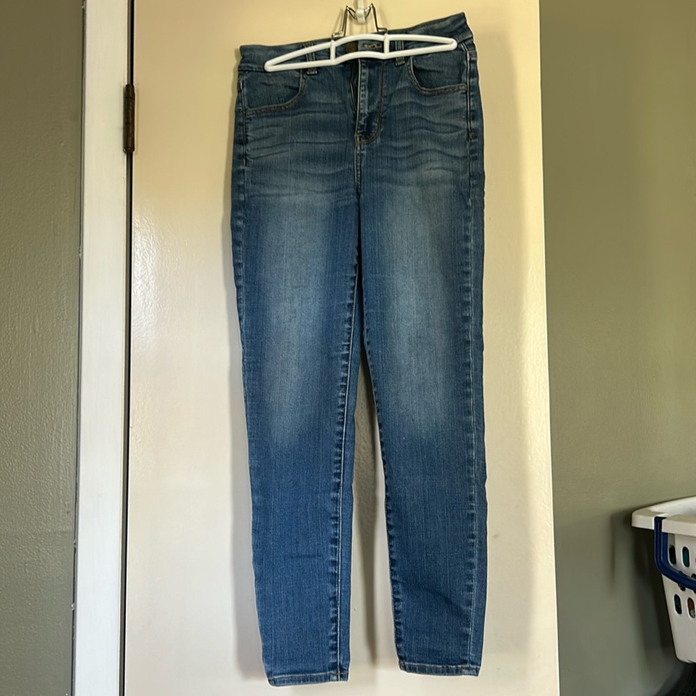 American eagle curvy hi-rise jegging 2 short